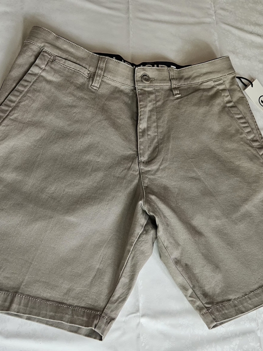 Burnside Men's Chino Shorts Size 32 NWT Khaki Tan 8" Inseam Elastic Waist - Picture 12 of 13